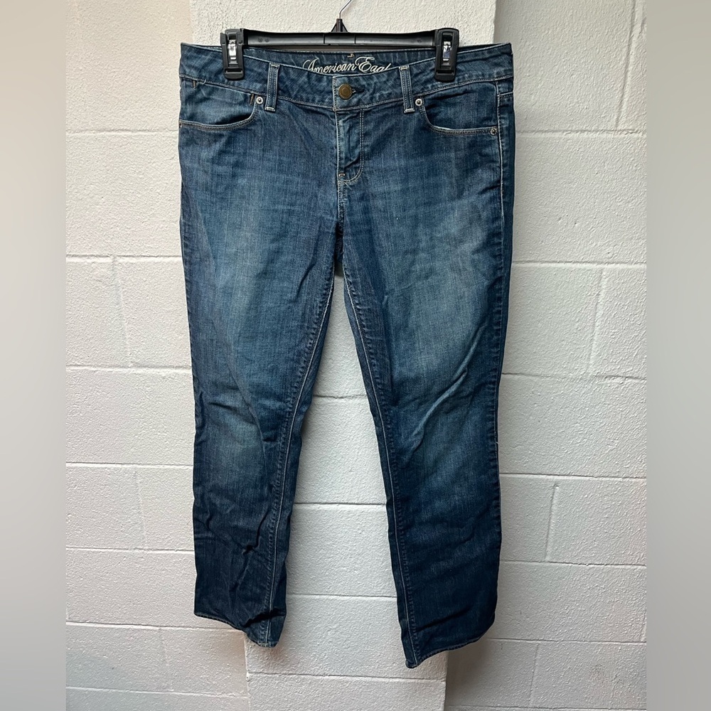 American Eagle Outfitters Women's Dark Blue Straight Leg Jeans. Size 12